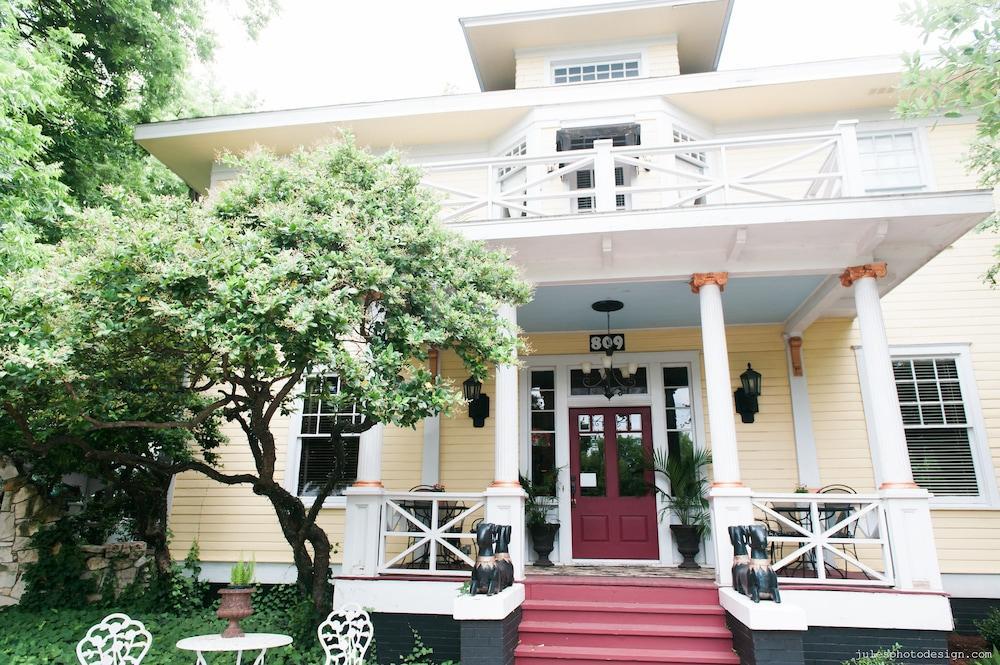 Austin'S Inn At Pearl Street Экстерьер фото